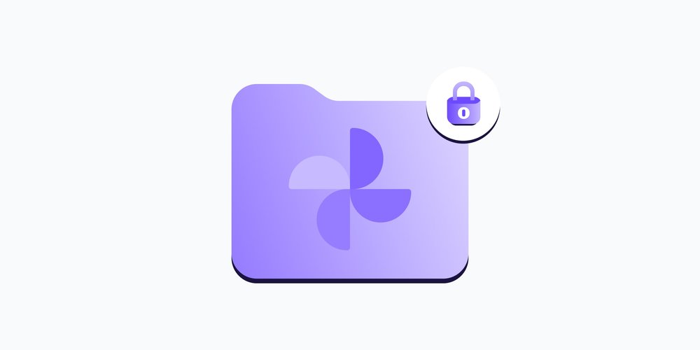 A folder with the Google Photos logo and a lock, representing the Google Photos Locked Folder feature